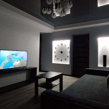 2Rooms Apartment - 181 Gogol Street Zaporizhia Dış mekan fotoğraf